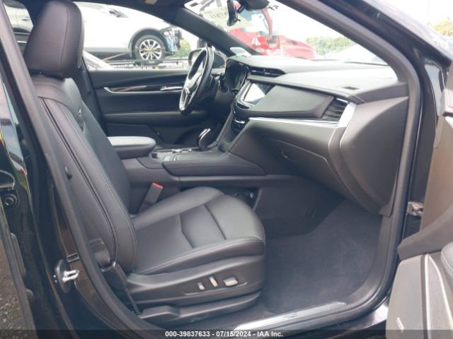 2022 CADILLAC XT5 1GYKNDRS9NZ153897 Photo 4