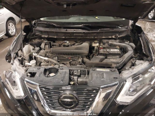 5N1AT2MV9JC755334 Nissan ROGUE SV