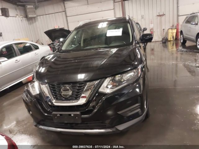 5N1AT2MV9JC755334 Nissan ROGUE SV