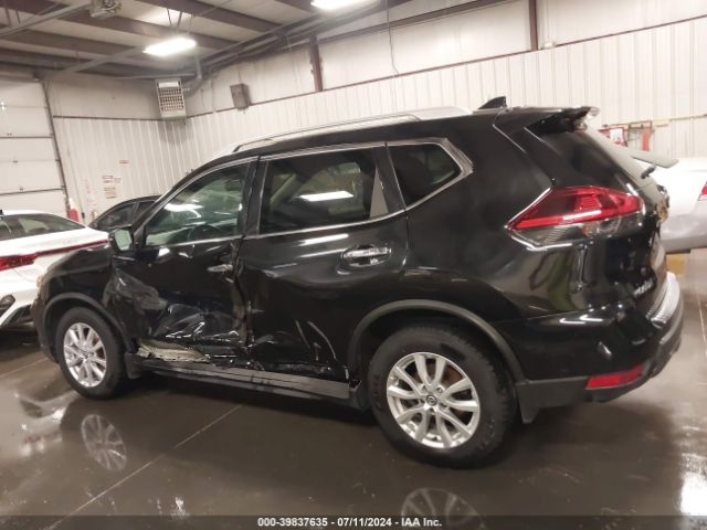 5N1AT2MV9JC755334 Nissan ROGUE SV