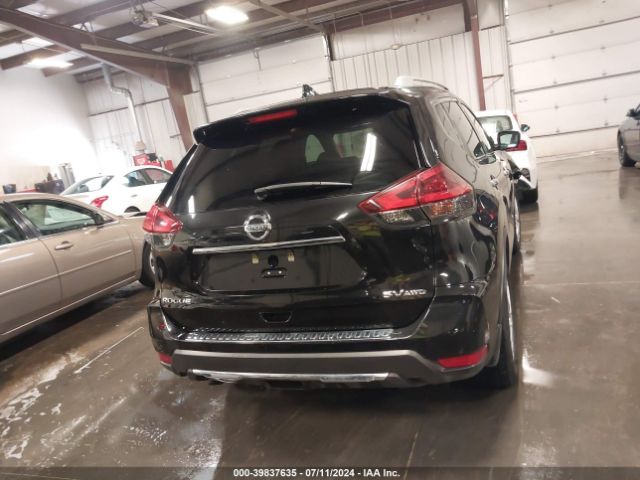 5N1AT2MV9JC755334 Nissan ROGUE SV