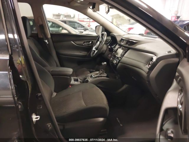 5N1AT2MV9JC755334 Nissan ROGUE SV