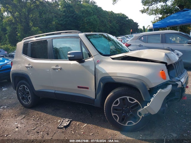 ZACCJBCT1GPE07891 Jeep Renegade Trailhawk