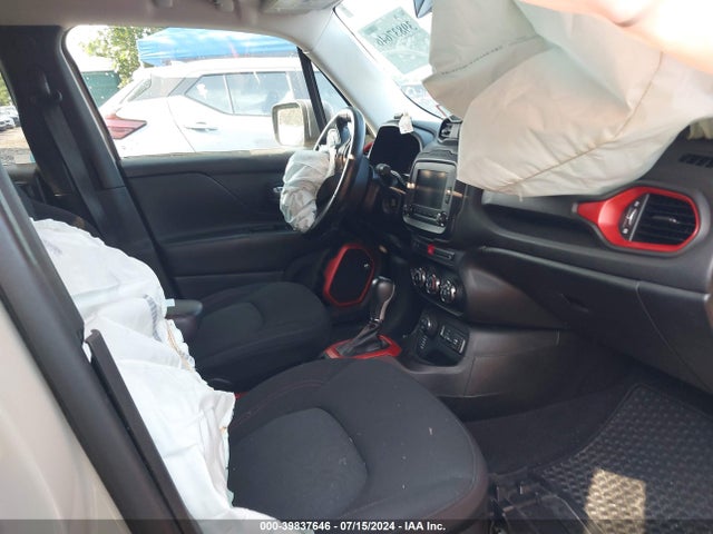 ZACCJBCT1GPE07891 Jeep Renegade Trailhawk