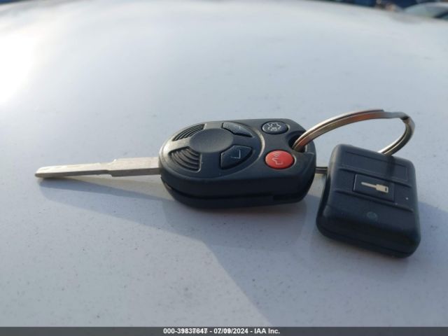1FADP3K27EL105725 Ford FOCUS SE