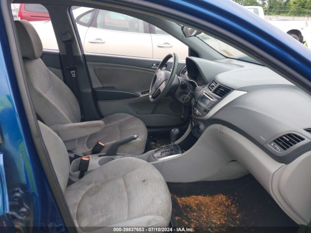 KMHCT4AE3GU947733 Hyundai ACCENT SE