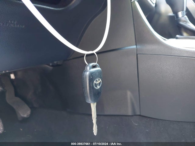 Toyota COROLLA LE 2019 5YFBURHE2KP915359 Image 11