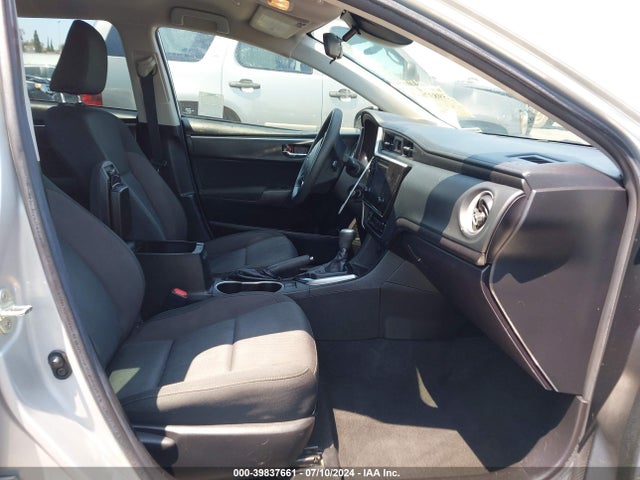 Toyota COROLLA LE 2019 5YFBURHE2KP915359 Image 5