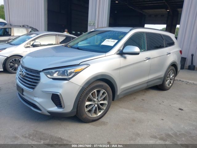 KM8SMDHF8HU208981 Hyundai Santa Fe Se