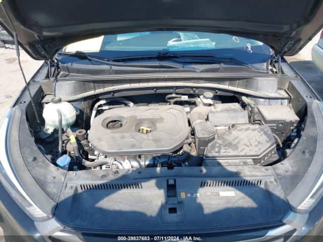 KM8J23A46JU774812 Hyundai TUCSON SE
