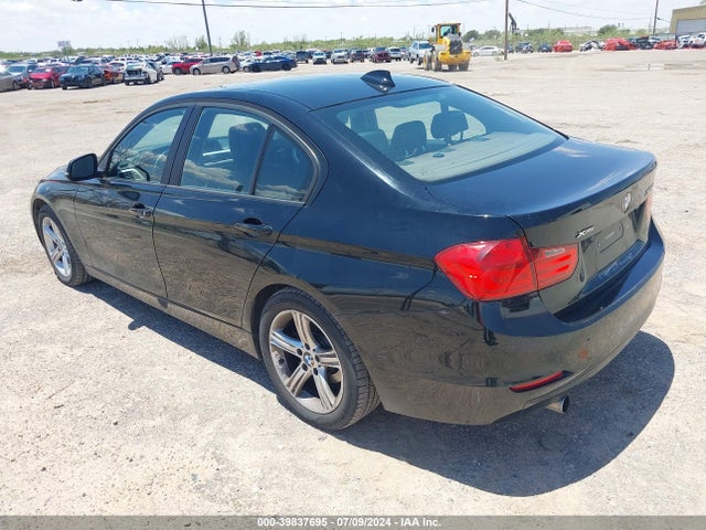 WBA3C3G58ENS70978 BMW 320i Xdrive