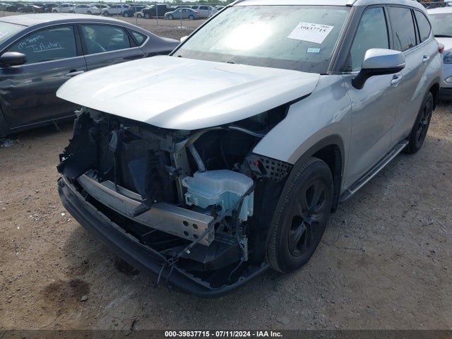 Toyota Highlander Xle 2021 5TDGZRAH7MS062088 Image 18
