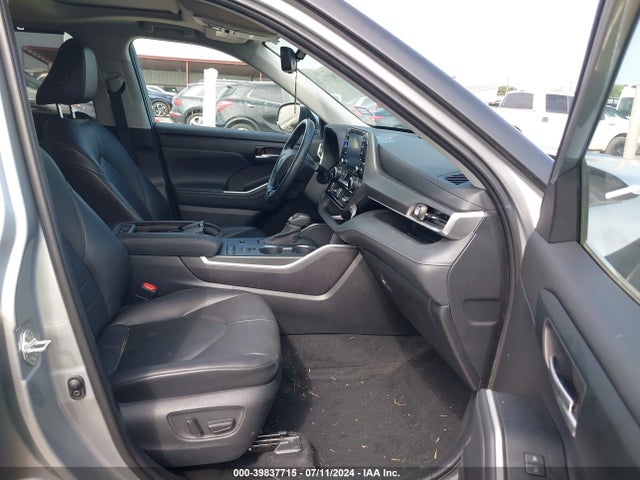 Toyota Highlander Xle 2021 5TDGZRAH7MS062088 Image 5