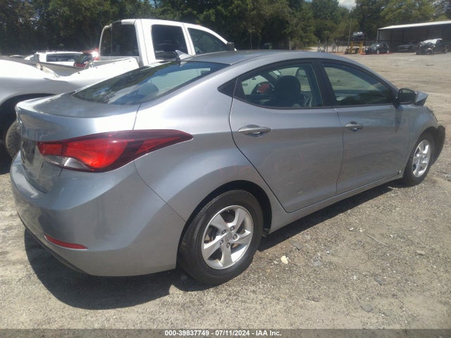 Hyundai ELANTRA SE 2015 5NPDH4AE8FH568181 Image 4