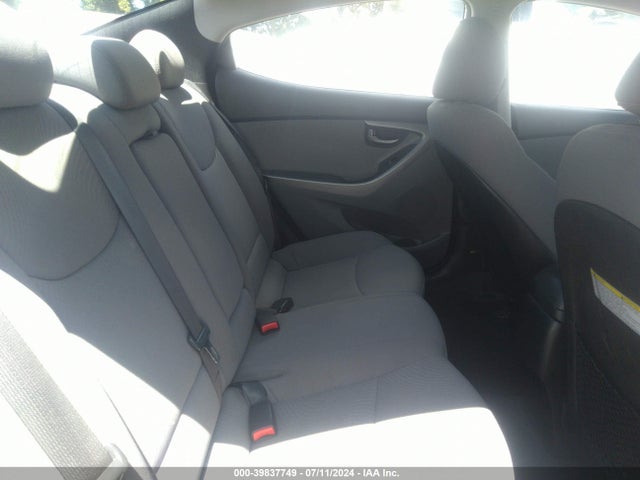 Hyundai ELANTRA SE 2015 5NPDH4AE8FH568181 Image 8
