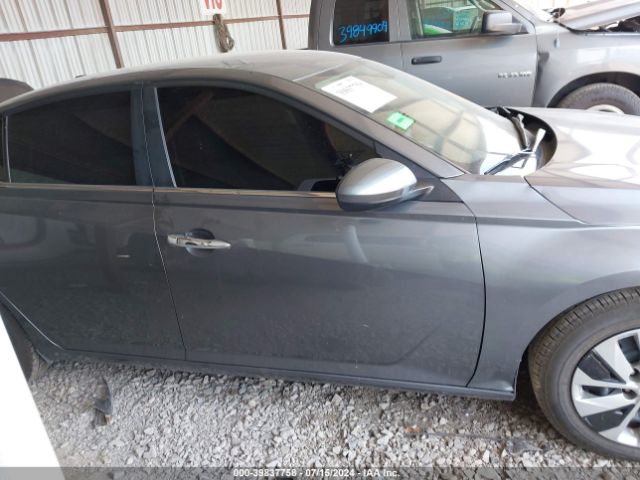 1N4BL4BVXLN301615 Nissan Altima S Fwd