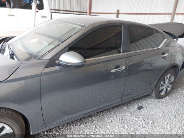 1N4BL4BVXLN301615 Nissan Altima S Fwd