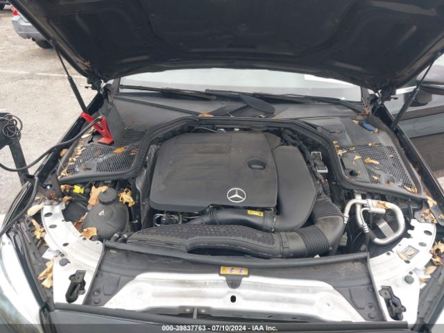 WDDWJ8DB7KF782434 Mercedes-Benz C 300