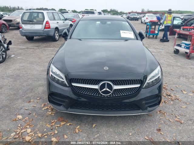 WDDWJ8DB7KF782434 Mercedes-Benz C 300
