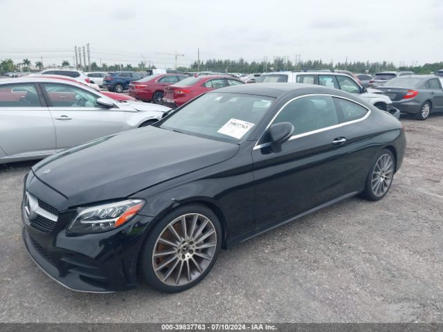 WDDWJ8DB7KF782434 Mercedes-Benz C 300