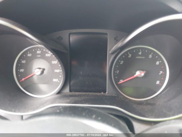 WDDWJ8DB7KF782434 Mercedes-Benz C 300