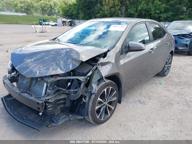 Toyota COROLLA SE 2017 2T1BURHEXHC758379 Image 2