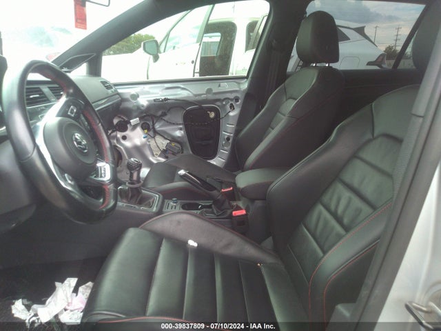 3VW5T7AU0GM043409 Volkswagen Golf Gti Se 4-door