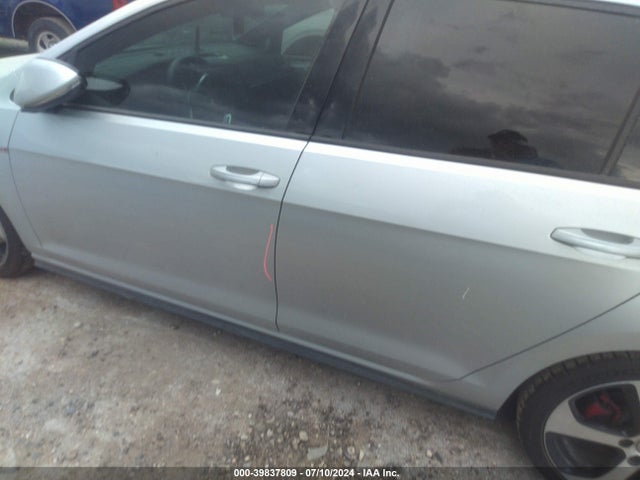 3VW5T7AU0GM043409 Volkswagen Golf Gti Se 4-door
