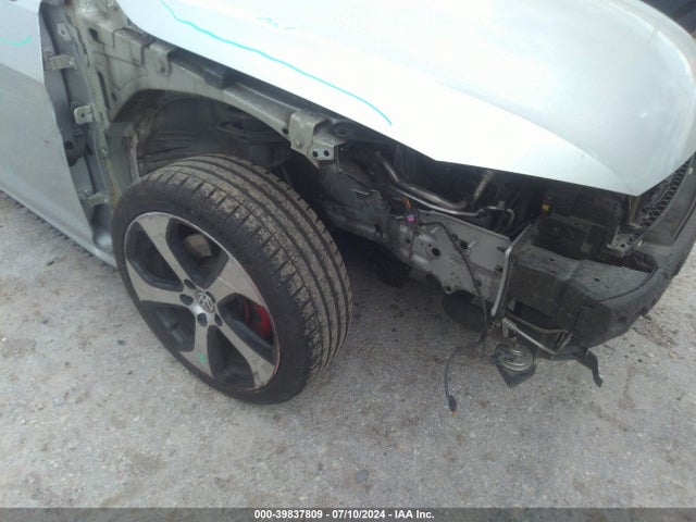 3VW5T7AU0GM043409 Volkswagen Golf Gti Se 4-door