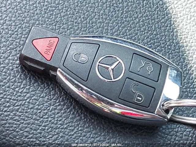 WDDSJ4GB3KN745146 Mercedes-Benz CLA 250 4MATIC