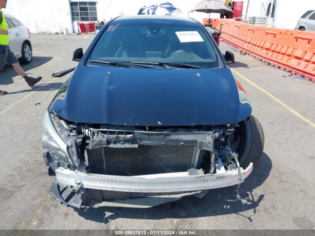 WDDSJ4GB3KN745146 Mercedes-Benz CLA 250 4MATIC