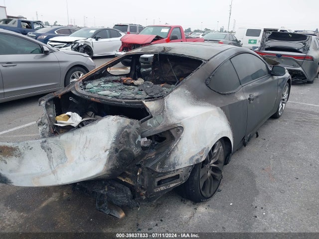 Hyundai Genesis 3.8 Ultimate 2016 KMHHU6KJ2GU133356 Image 4
