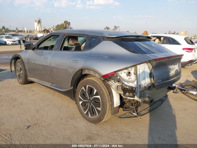 KIA Ev6 Wind 2024 KNDC34LA6R5169116 Image 3