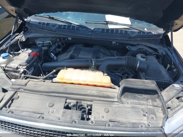 Ford F-150 Platinum 2018 1FTEW1EG0JFD33703 Image 10