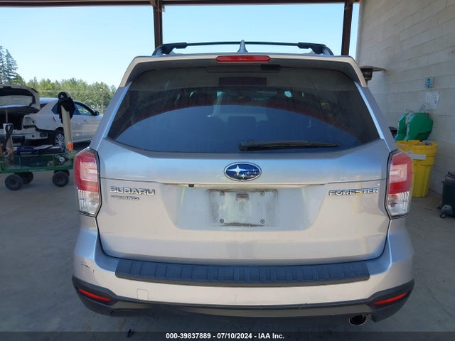 JF2SJAJC1JH579248 Subaru Forester 2.5i Limited