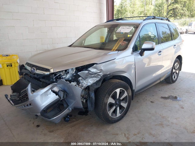 JF2SJAJC1JH579248 Subaru Forester 2.5i Limited
