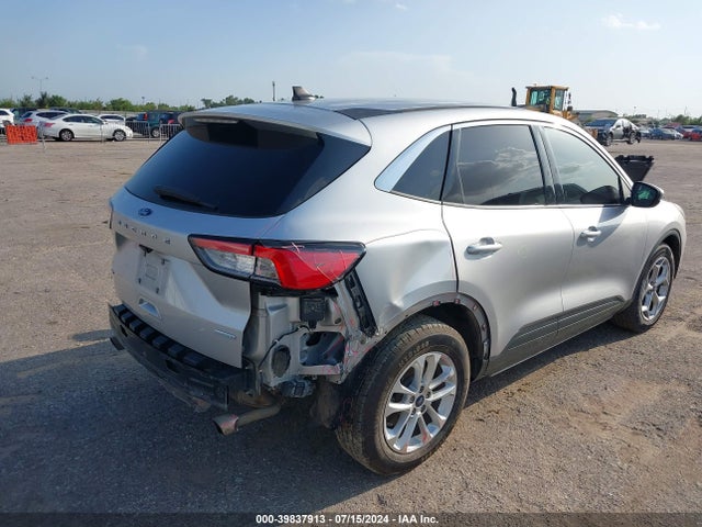 Ford ESCAPE SE 2020 1FMCU0G61LUB67102 Image 4