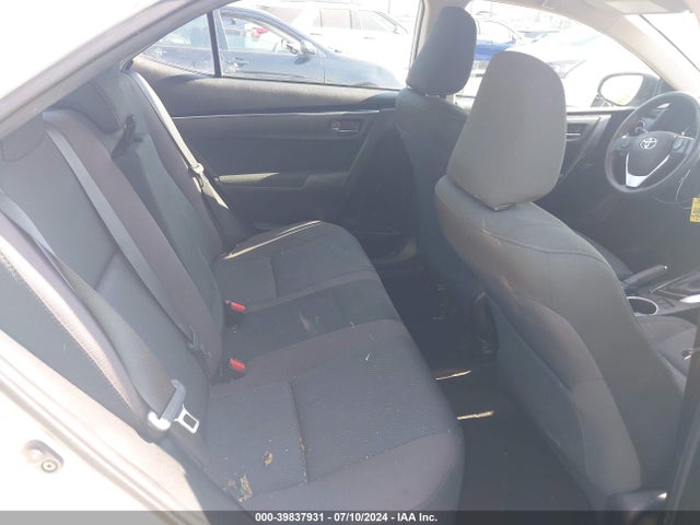 Toyota COROLLA LE 2018 5YFBURHE8JP853903 Image 8