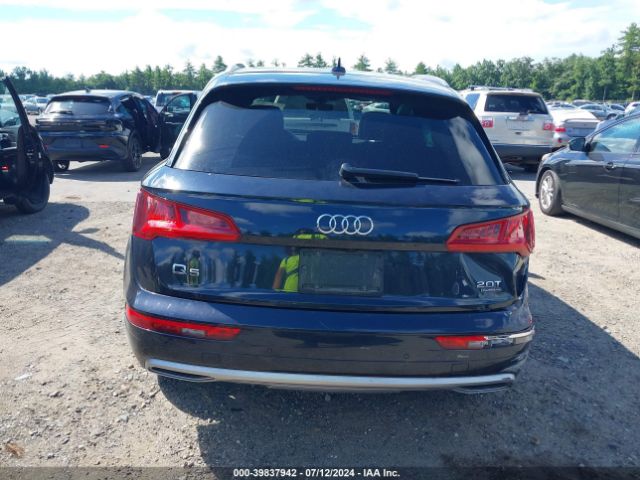 WA1BNAFY6J2227691 Audi Q5 2.0t Premium/2.0t Tech Premium