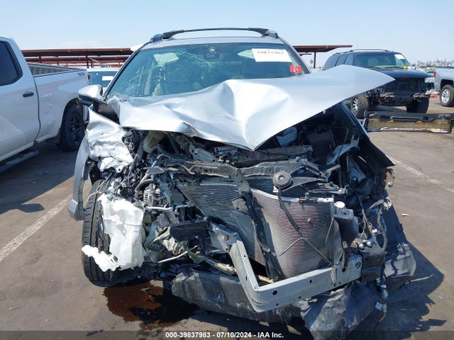 2T3DFREV0HW569768 Toyota Rav4 Platinum