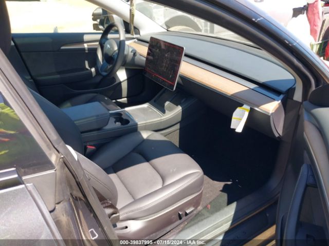 5YJ3E1EA2PF411398 Tesla Model 3 Rear-wheel Drive