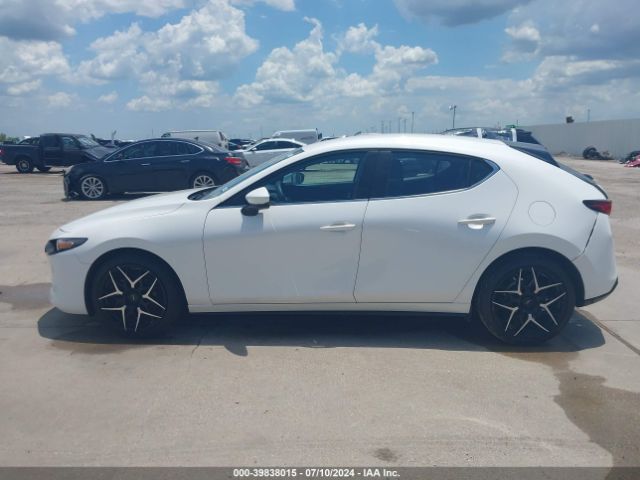 JM1BPAKL0N1502509 Mazda Mazda3 Select