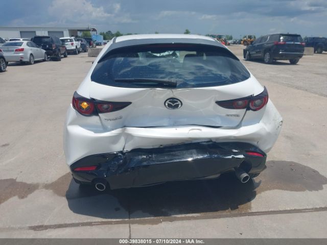 JM1BPAKL0N1502509 Mazda Mazda3 Select