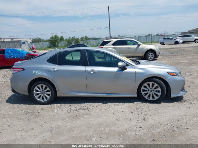 Toyota CAMRY LE 2019 4T1B11HKXKU193797 Image 13