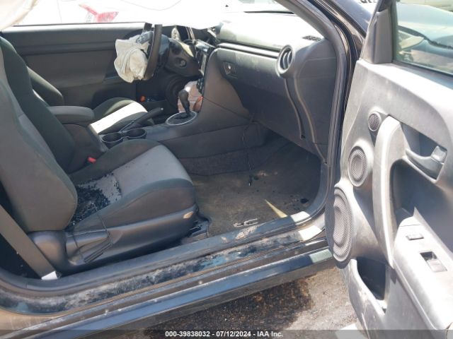 JTKJF5C75FJ004940 Scion TC