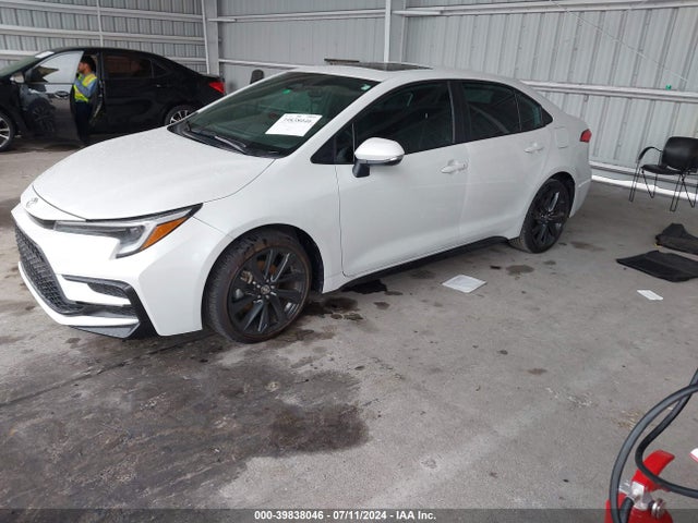 Toyota COROLLA SE 2024 5YFP4MCEXRP171231 Image 2