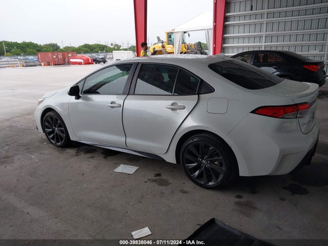 Toyota COROLLA SE 2024 5YFP4MCEXRP171231 Image 3