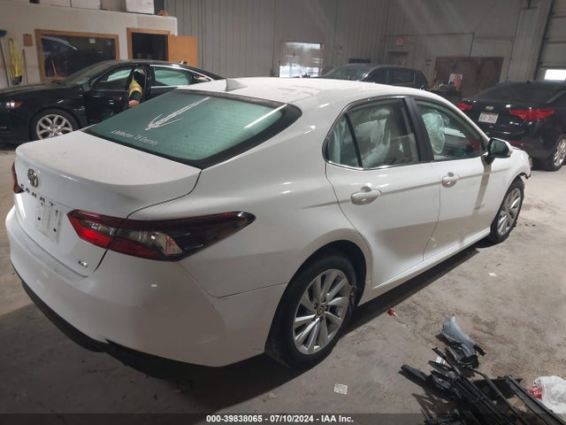Toyota CAMRY LE 2021 4T1C11AK6MU463755 Image 4