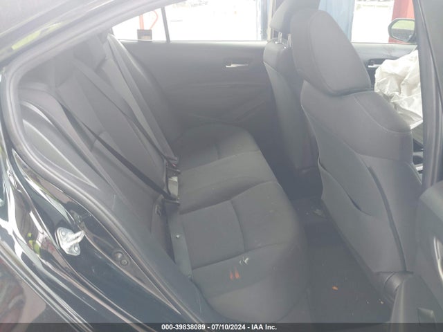 Toyota COROLLA LE 2021 JTDEPMAEXMJ170885 Image 8