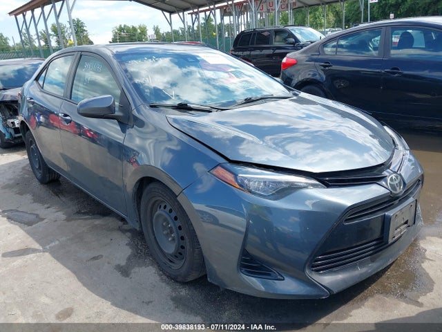 2017 2T1BURHE6HC942895 головне зображення